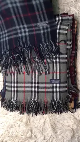 Custom handpick 10 pieces  of burberry scarves