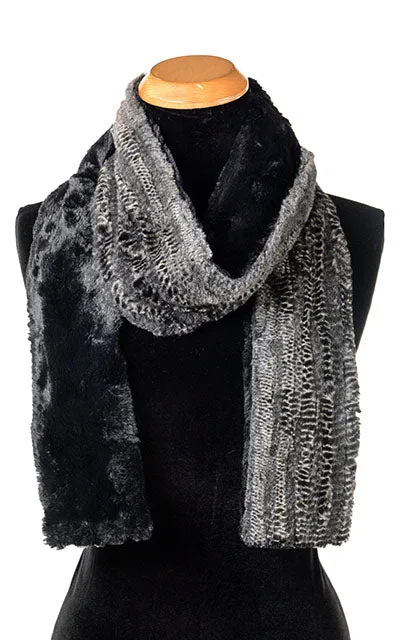 Men's Classic Scarf - Two-Tone, Luxury Faux Fur in Rattle N Shake